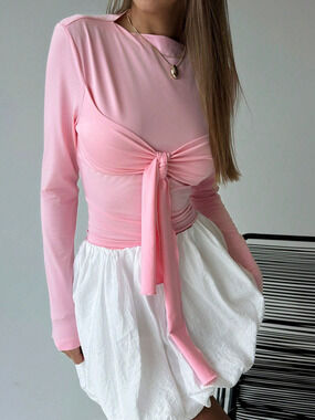 ZARA Sweet Sexy Slim Fit Long Sleeve Knotted Pink Layering Tee Fall Winter